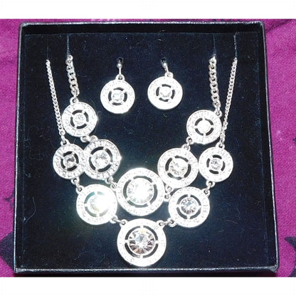 Vintage Avon Silver Tone Gemmed Gift Set (Necklace, Bracelet, Earrings)