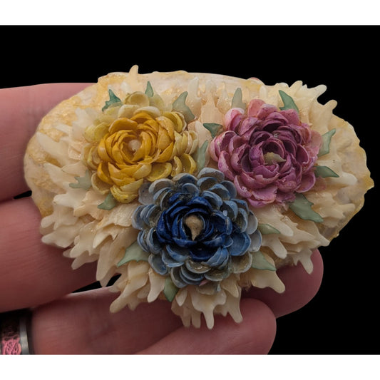 Cottagecore Romantic Vintage Carved Dyed Shell Floral Statement Brooch