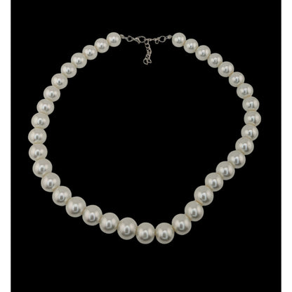 Elegant White Faux Pearl Necklace
