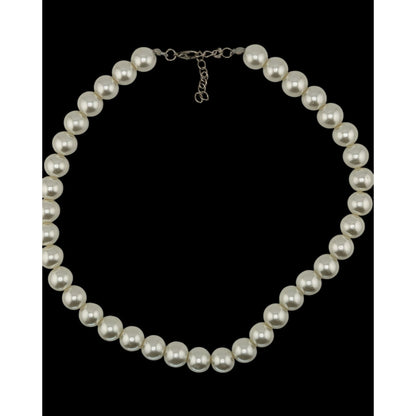 Elegant White Faux Pearl Necklace