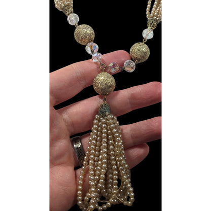 Vintage Gold Tone Faux Pearl Beaded Y Necklace