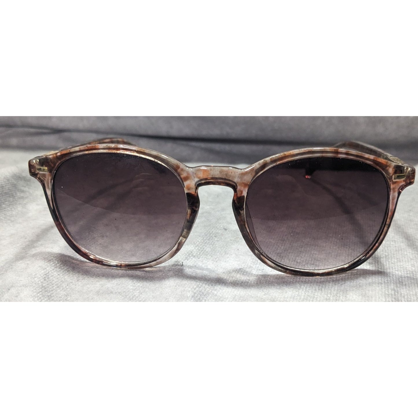 Elle Retro Mottle Brown Translucent Sunglasses
