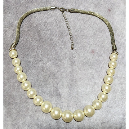 Vintage Retro Mesh Tube Faux Pearl Necklace