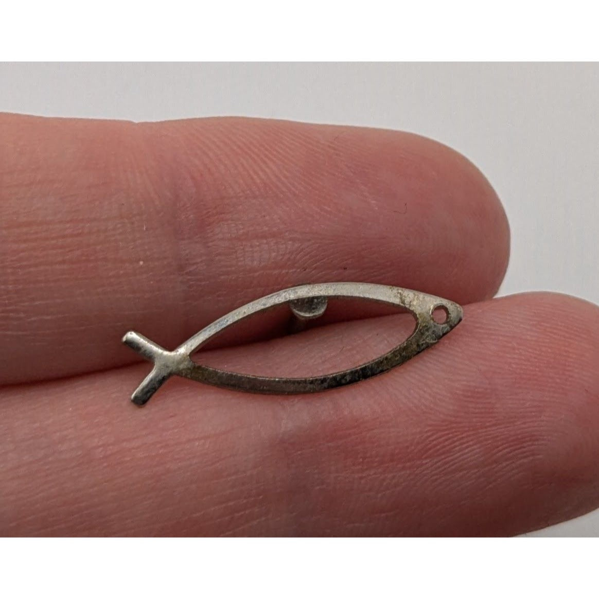 Christian Ichthys Jesus Fish Silver Tone Metal Lapel Pin 1 Inch Light Wear