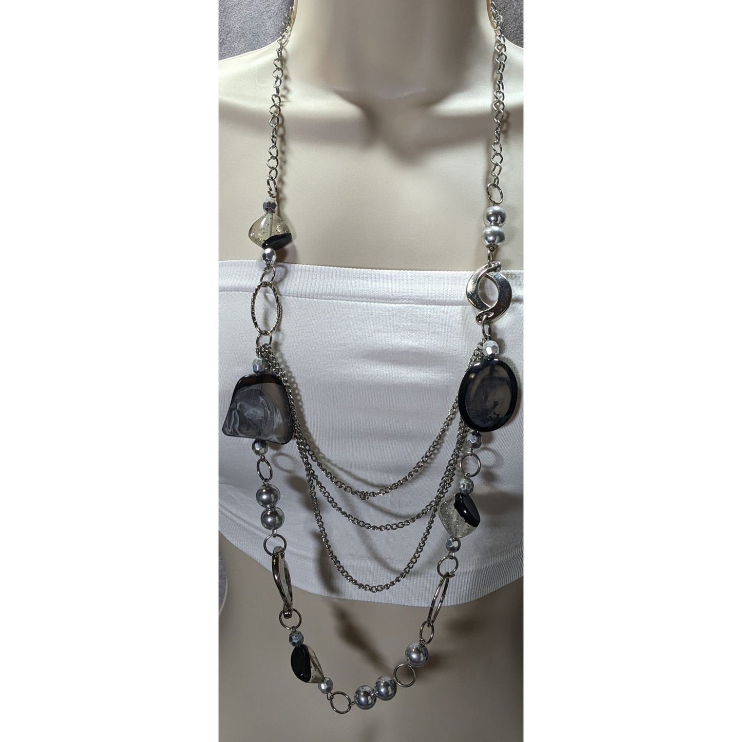 Y2K Glam Layered Station Necklace With Metal And Acrylic Beads