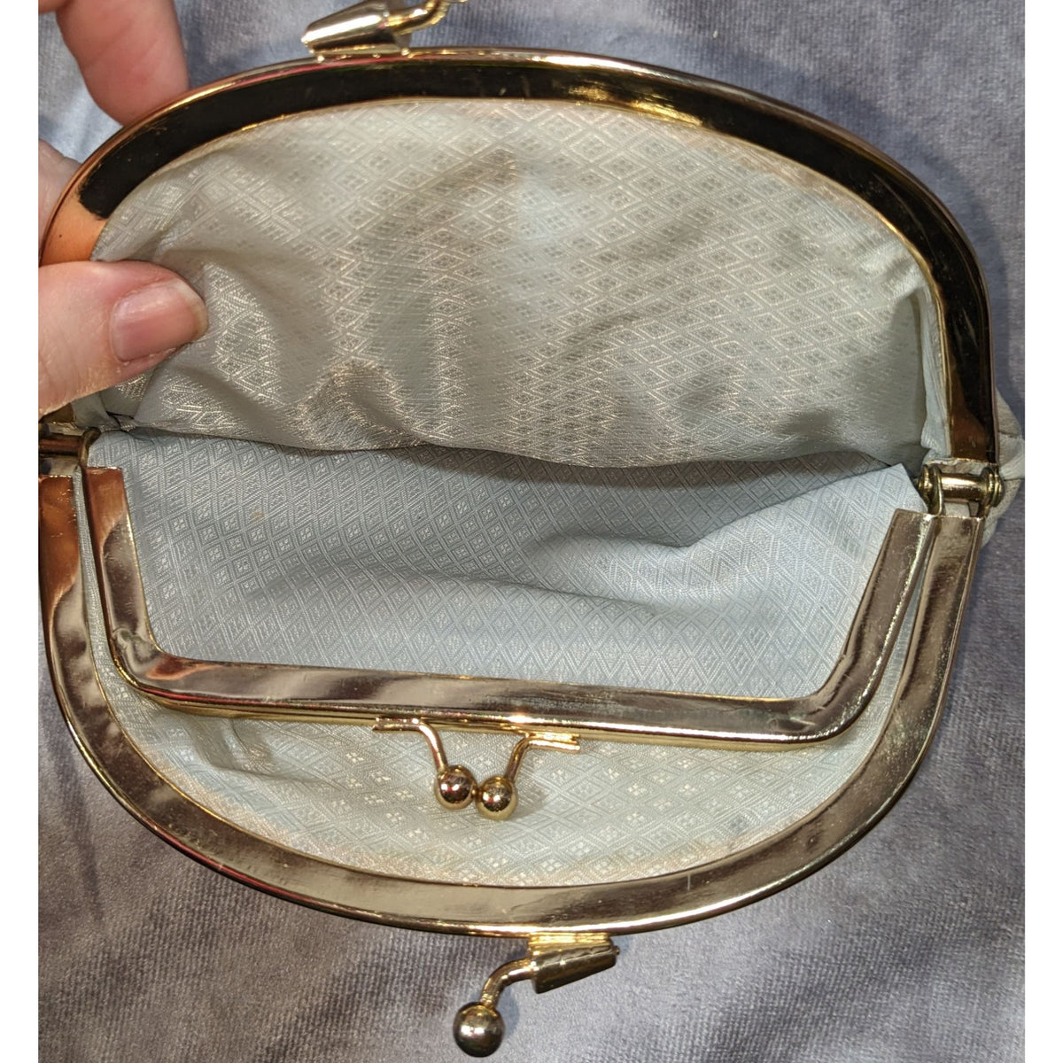 Vintage Victorian Eel Skin Leather Cream Gold Kiss Lock Double Coin Purse 7 Inch
