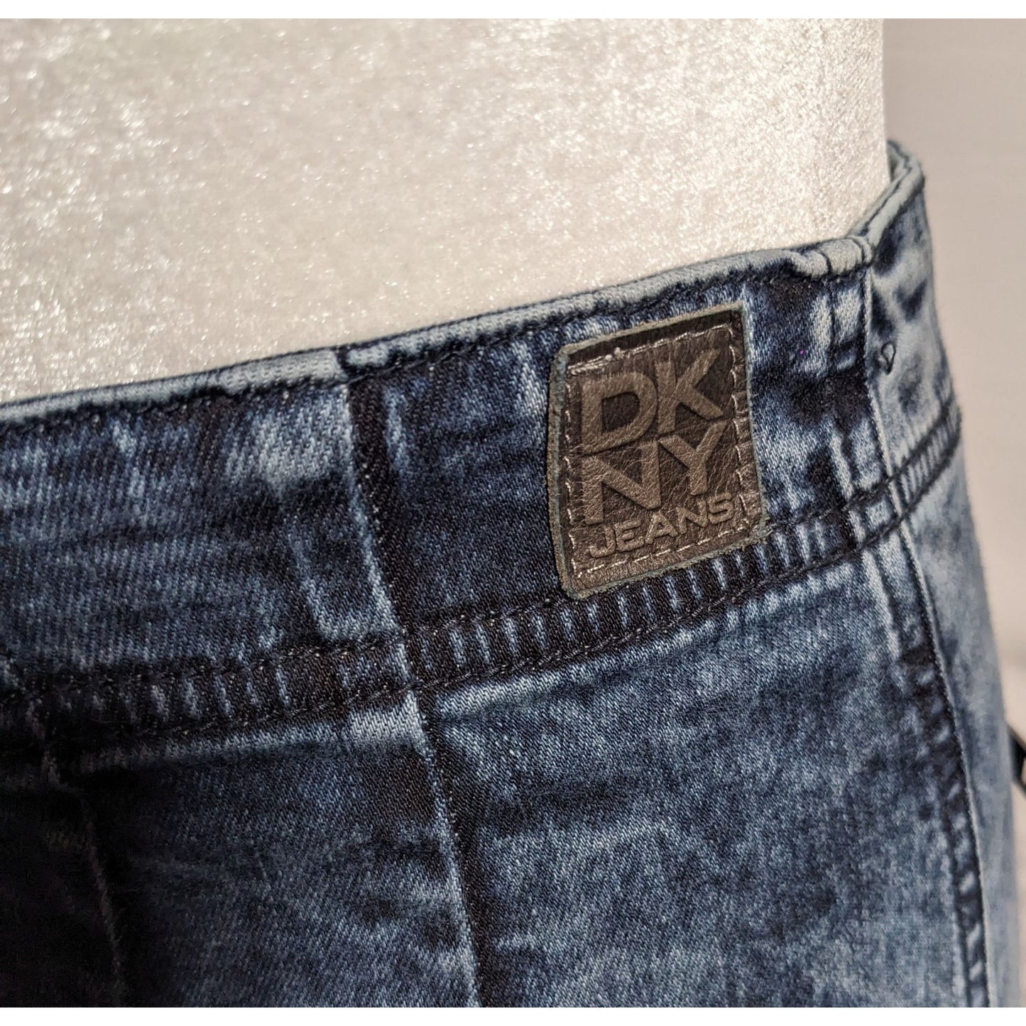 DKNY Blue Denim Full Zip Knee Length Pencil Skirt With Real Pockets!