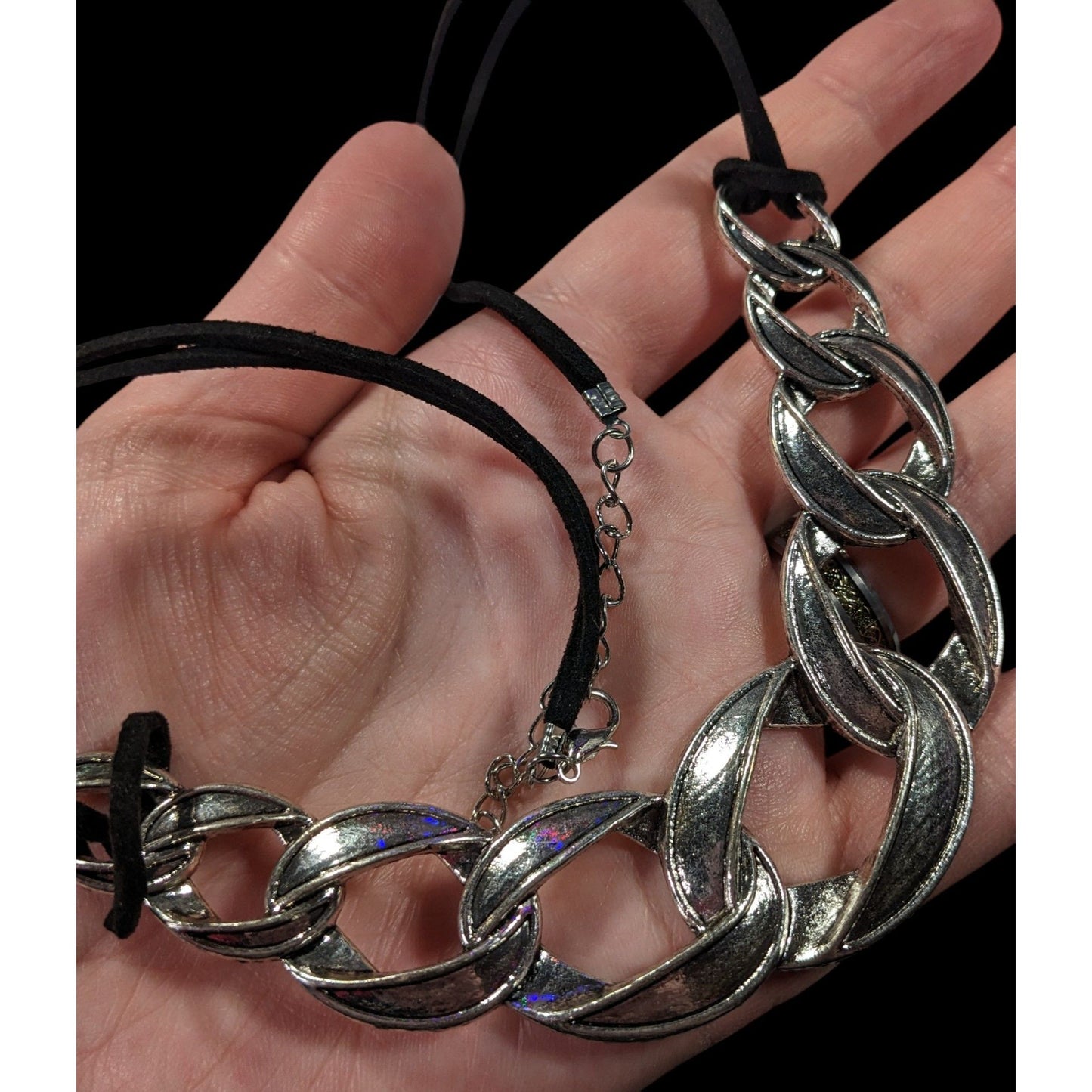 Streetwear Glam Chunky Faux Chain Necklace With Faux Suede Cord