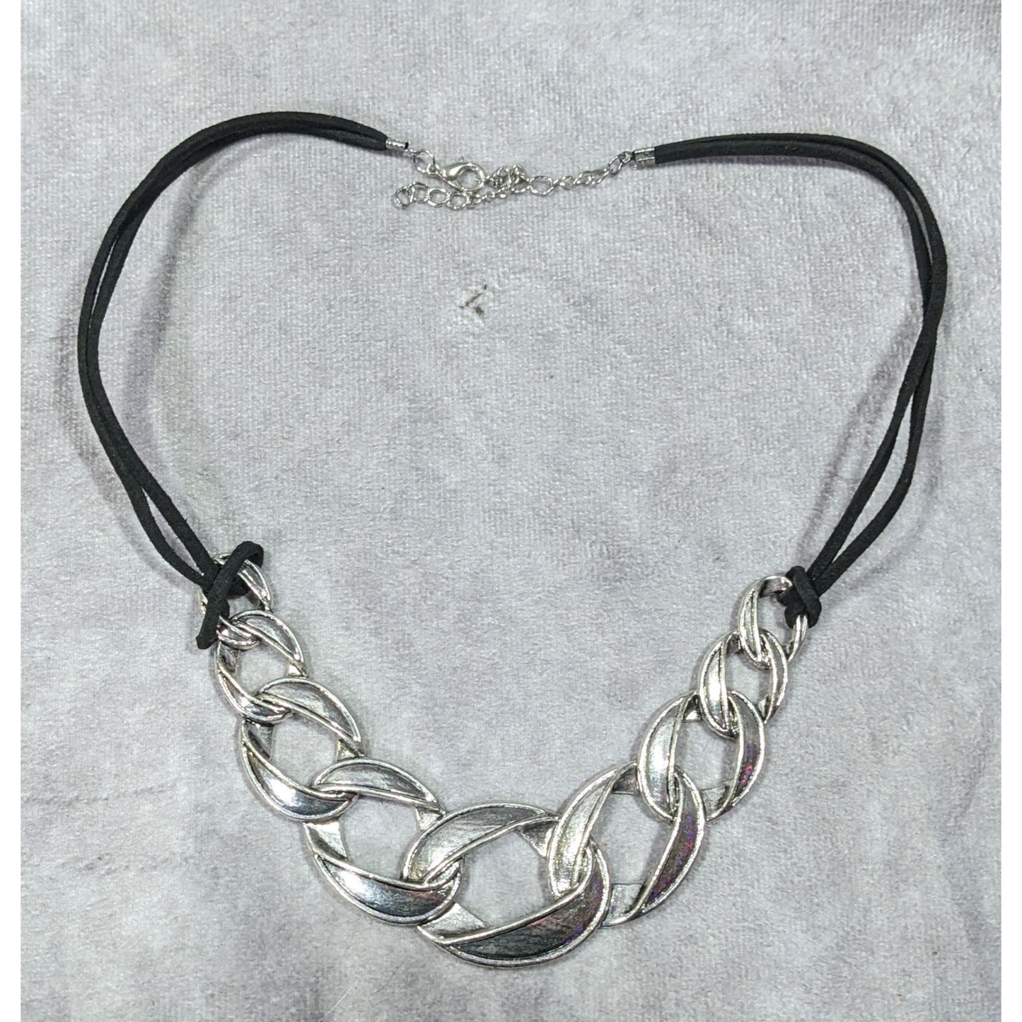 Streetwear Glam Chunky Faux Chain Necklace With Faux Suede Cord