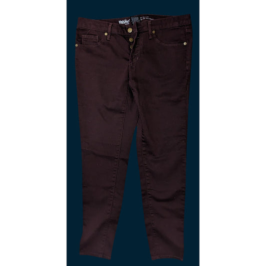 Mossimo Denim Super Stretch Jeans Deep Burgundy Skinny Casual Comfortable Pants
