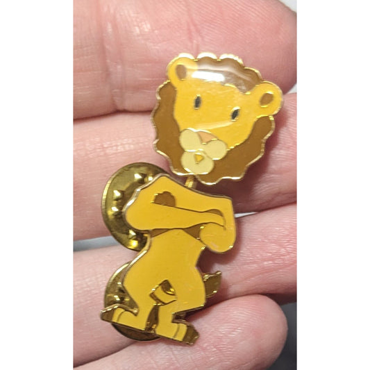 Vintage Lion Bobble Head Enamel Filled Lapel Pin