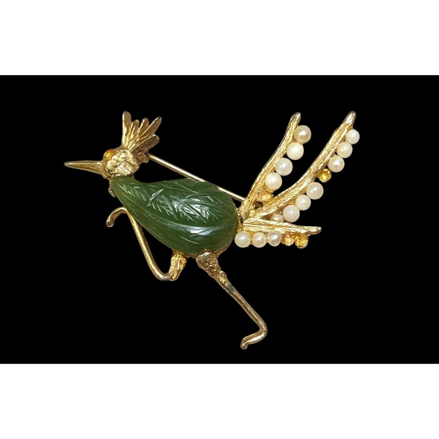 Vintage Gold Tone Jade And Seed Pearl Roadrunner Brooch