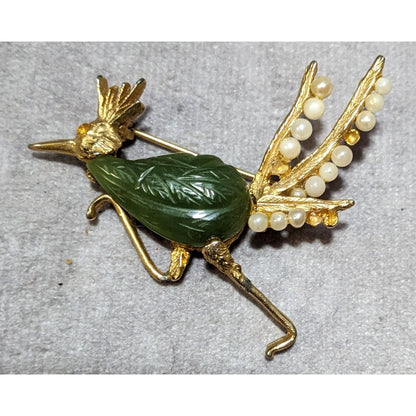 Vintage Gold Tone Jade And Seed Pearl Roadrunner Brooch