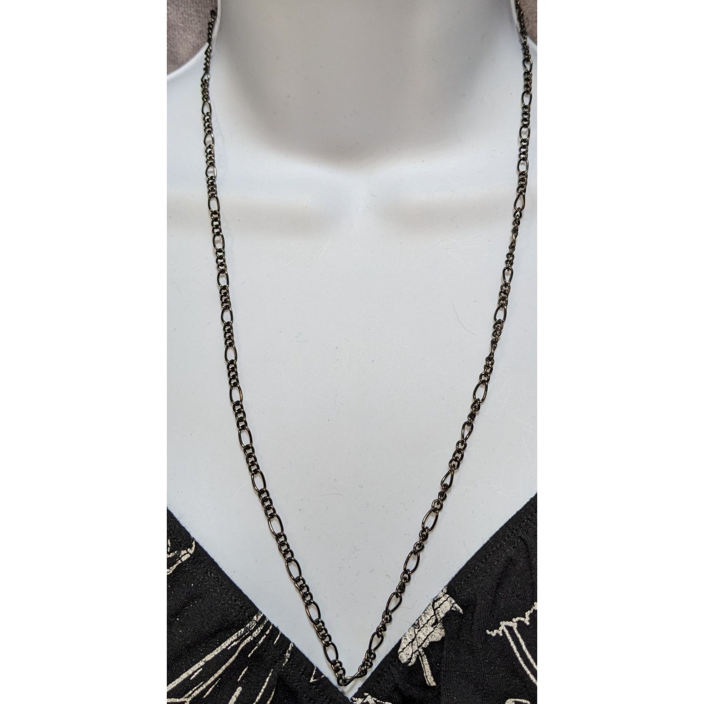 Simple Antique-Style Black Chain Necklace