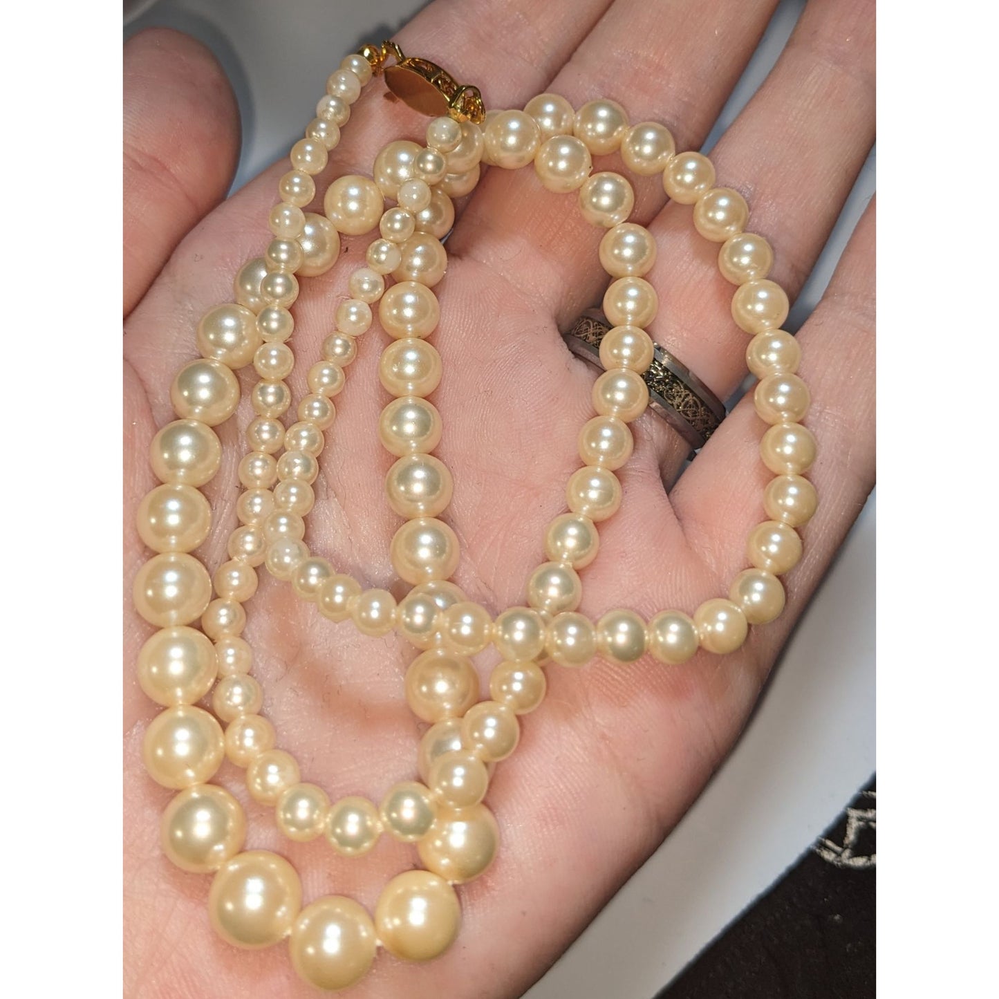 Coquette Vintage Cream Faux Pearl Strand Necklace Classic Bridal Preppy Elegant