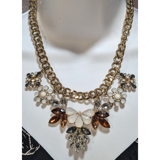 Floral Glam Statement Necklace Gold-Tone Chain Crystal Accents