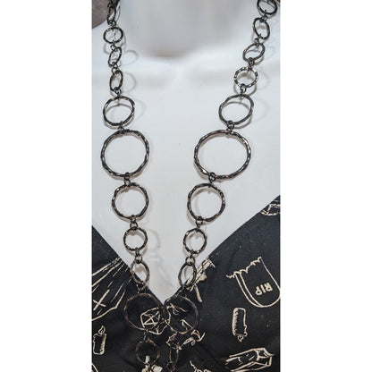 Industrial Modern Hammered Metal Gunmetal Circle Link Necklace 30 Inch