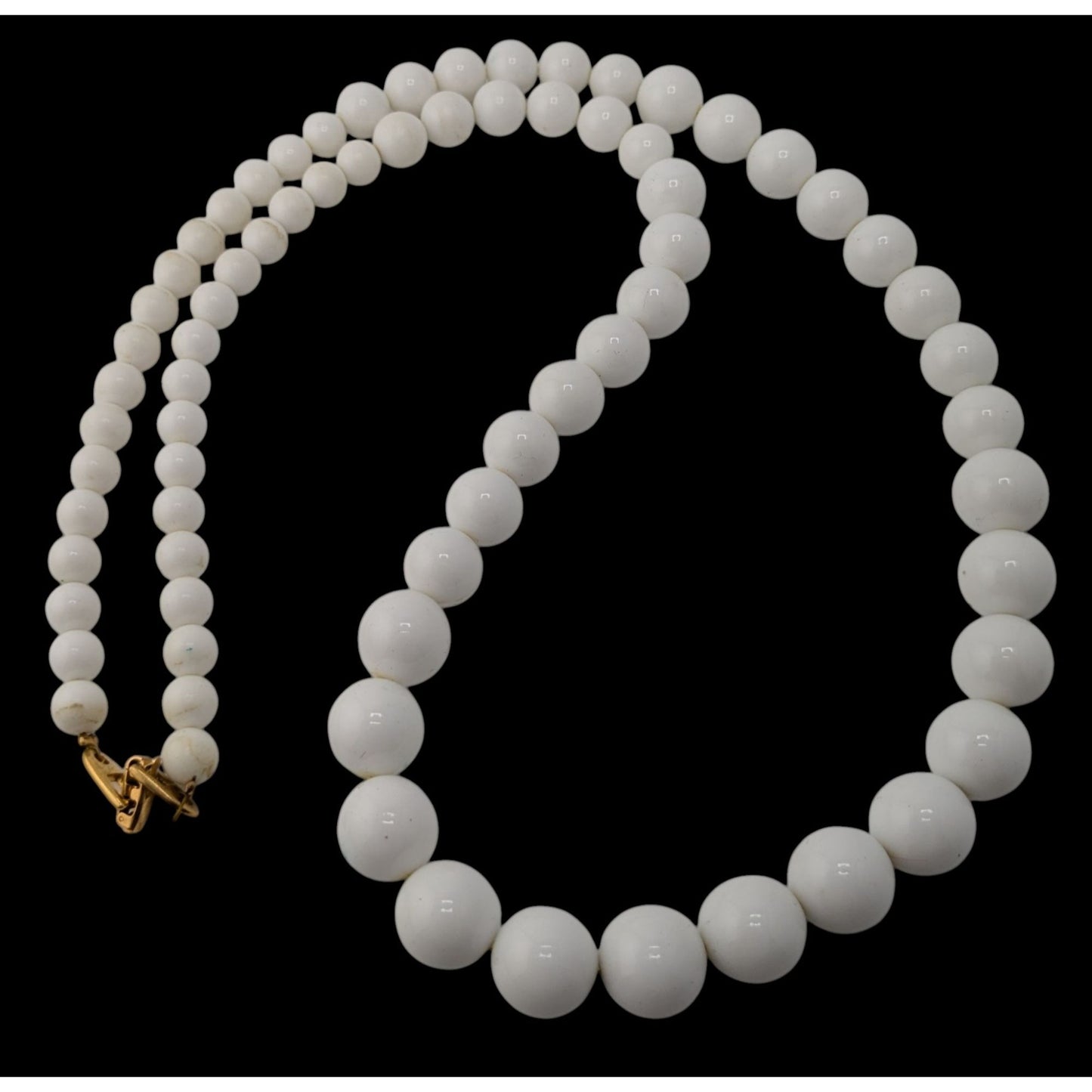 Vintage Napier White Beaded Necklace With Gold-Tone Clasp
