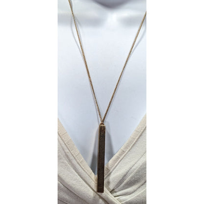 Charming Charlie Modern Elegant Gold Told Pillar Necklace