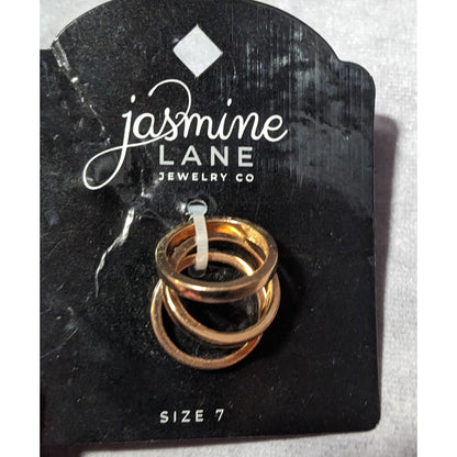 Jasmine Lane Gold Tone Three ring Set Size 7