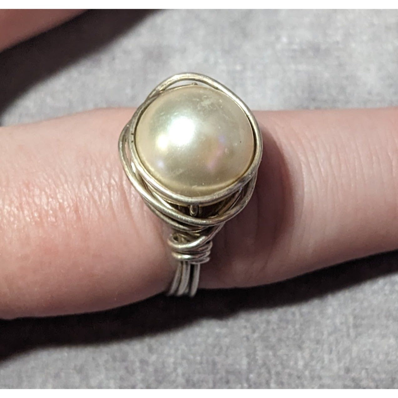 Elegant Glam Faux Pearl Wire Wrap Ring Size 9