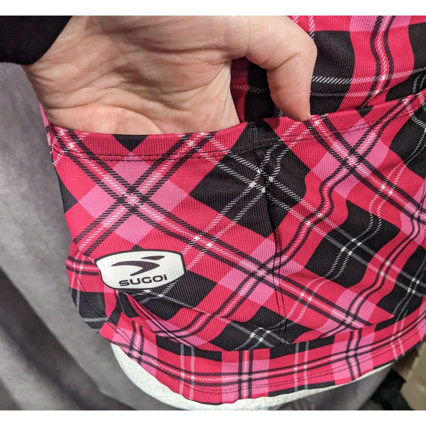 Sugoi Lumber Jane Pink And Black Plaid Cycling Jersey With Pockets Size Small