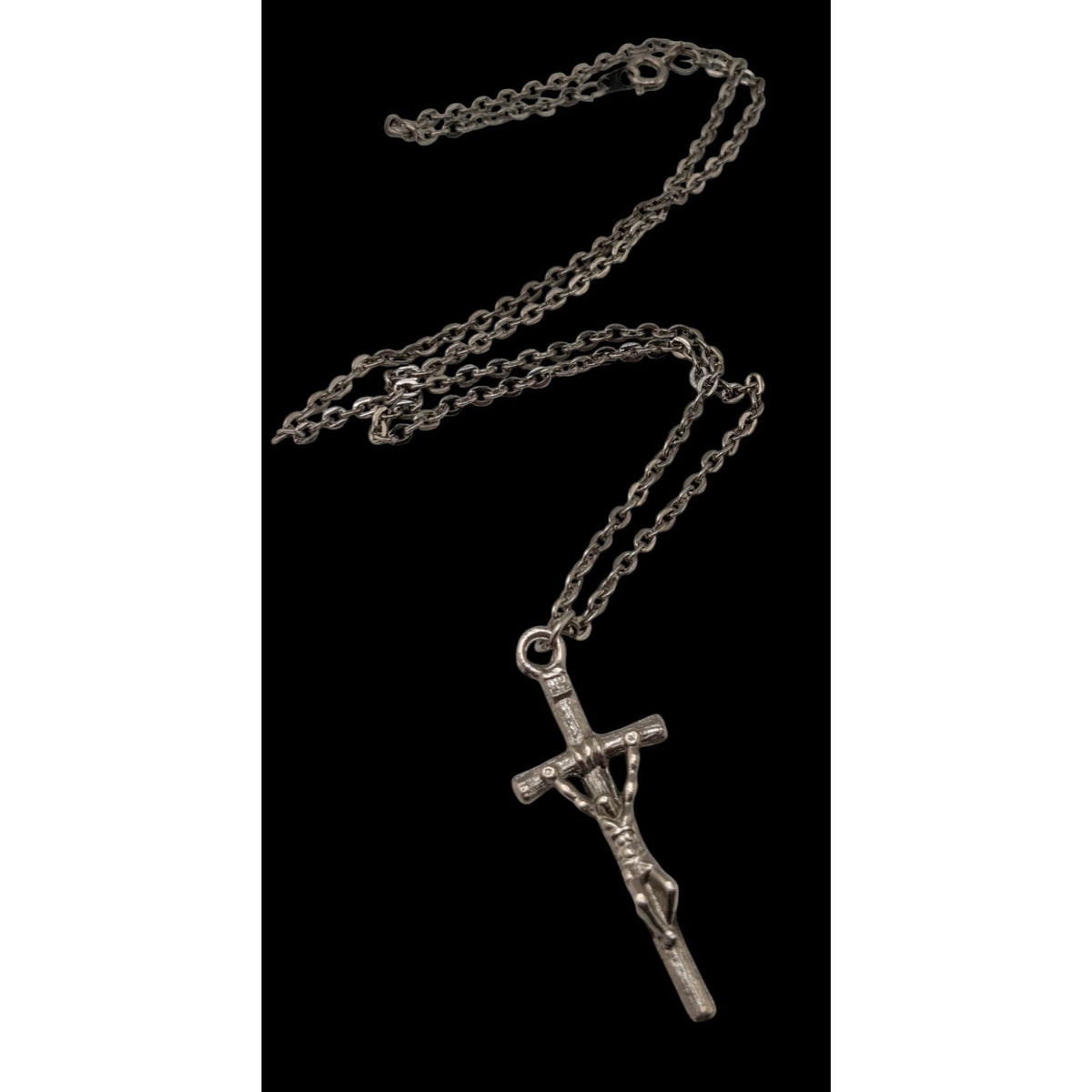 Gothic Silver Tone Jesus Crucifix Cross Pendant Necklace Religious 19 Inch