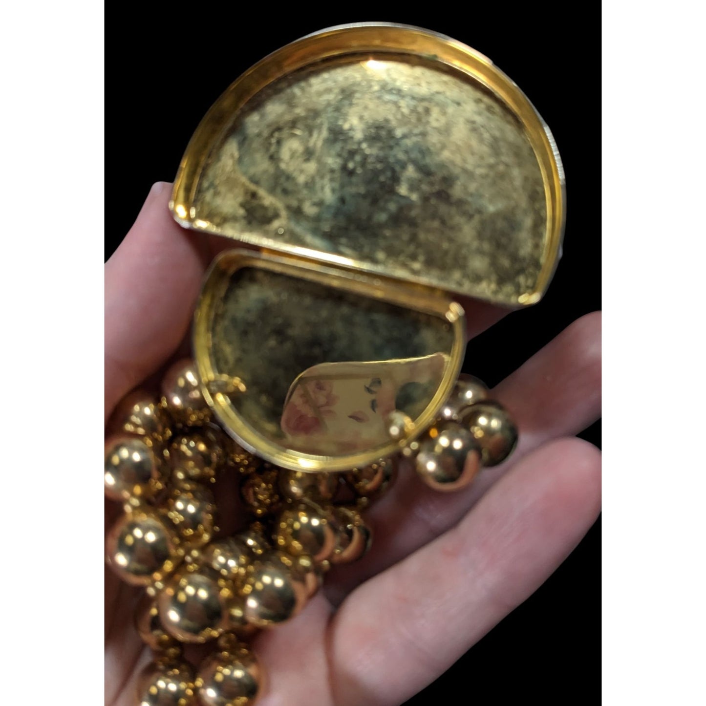 Vintage Retro Chunky Gold-Tone Beaded Necklace With Bold Pendant & Burgundy Suede Accent