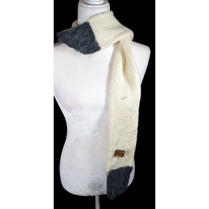 Aerika Peruvian Rustic Cream And Grey Scarf