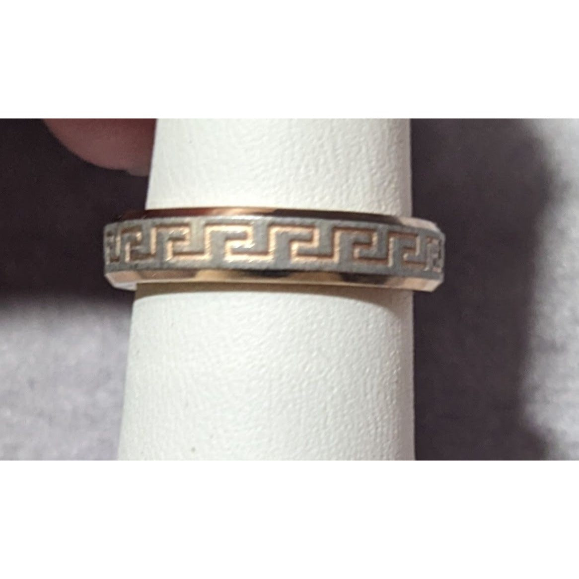 Rose Gold Tone Stainless Steel Greek Key Engraved Ring Size 6