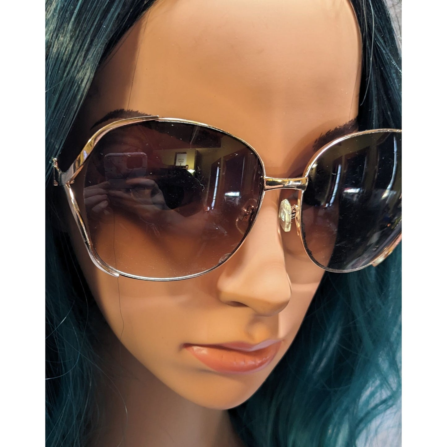 Jessica Simpson Brown Gradient Lens Sunglasses