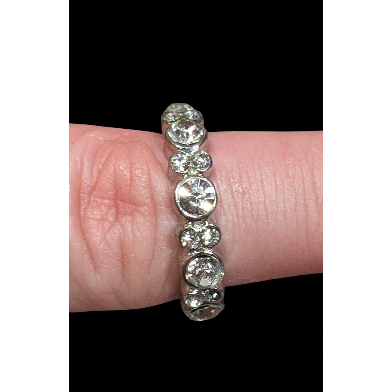 Elegant Glam Silver Tone Sparkling Rhinestone Ring Size 7 1/2