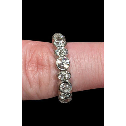 Elegant Glam Silver Tone Sparkling Rhinestone Ring Size 7 1/2