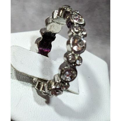 Elegant Glam Silver Tone Sparkling Rhinestone Ring Size 7 1/2