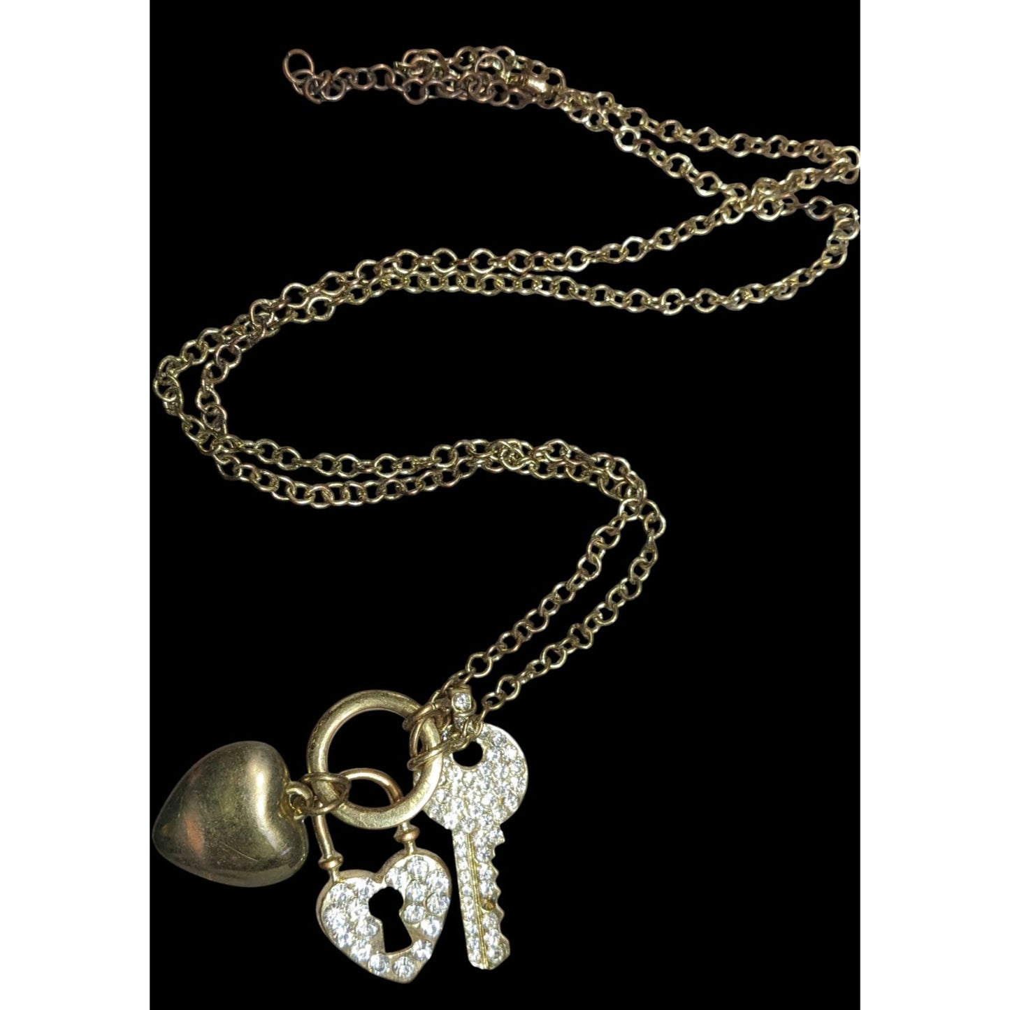 Elegant Glam Gold-Tone Heart & Key Charm Necklace With Rhinestone Embellishments