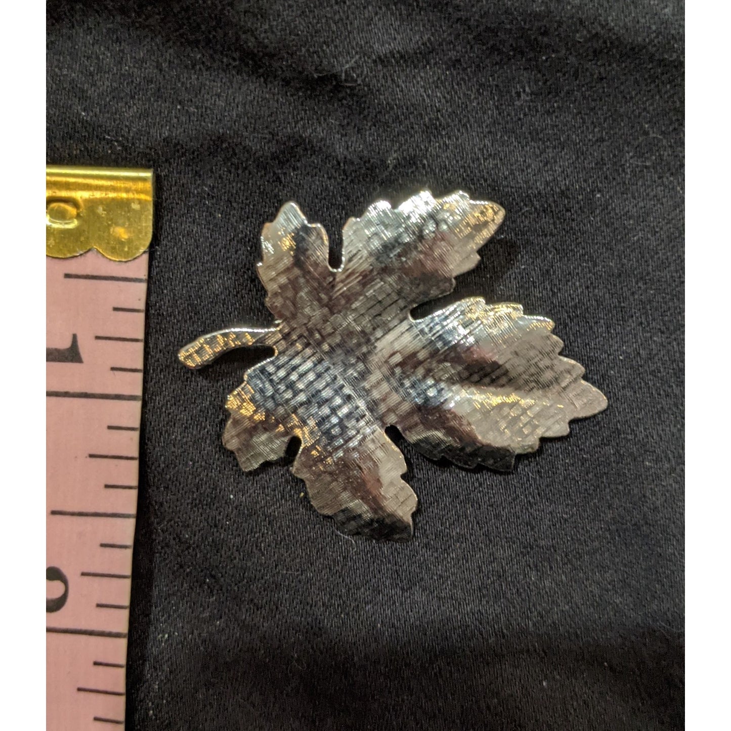Vintage Silver Tone Textured Maple Leaf Brooch