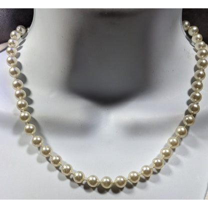Simple Elegant Faux Pearl Beaded Necklace