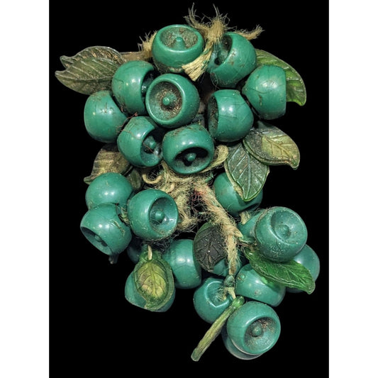 Rare Vintage Cottagecore Beaded Cascade Green Grape Vine Brooch
