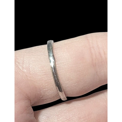 Minimalist Gemmed Silver Tone Arrow Ring Size 10 1/2