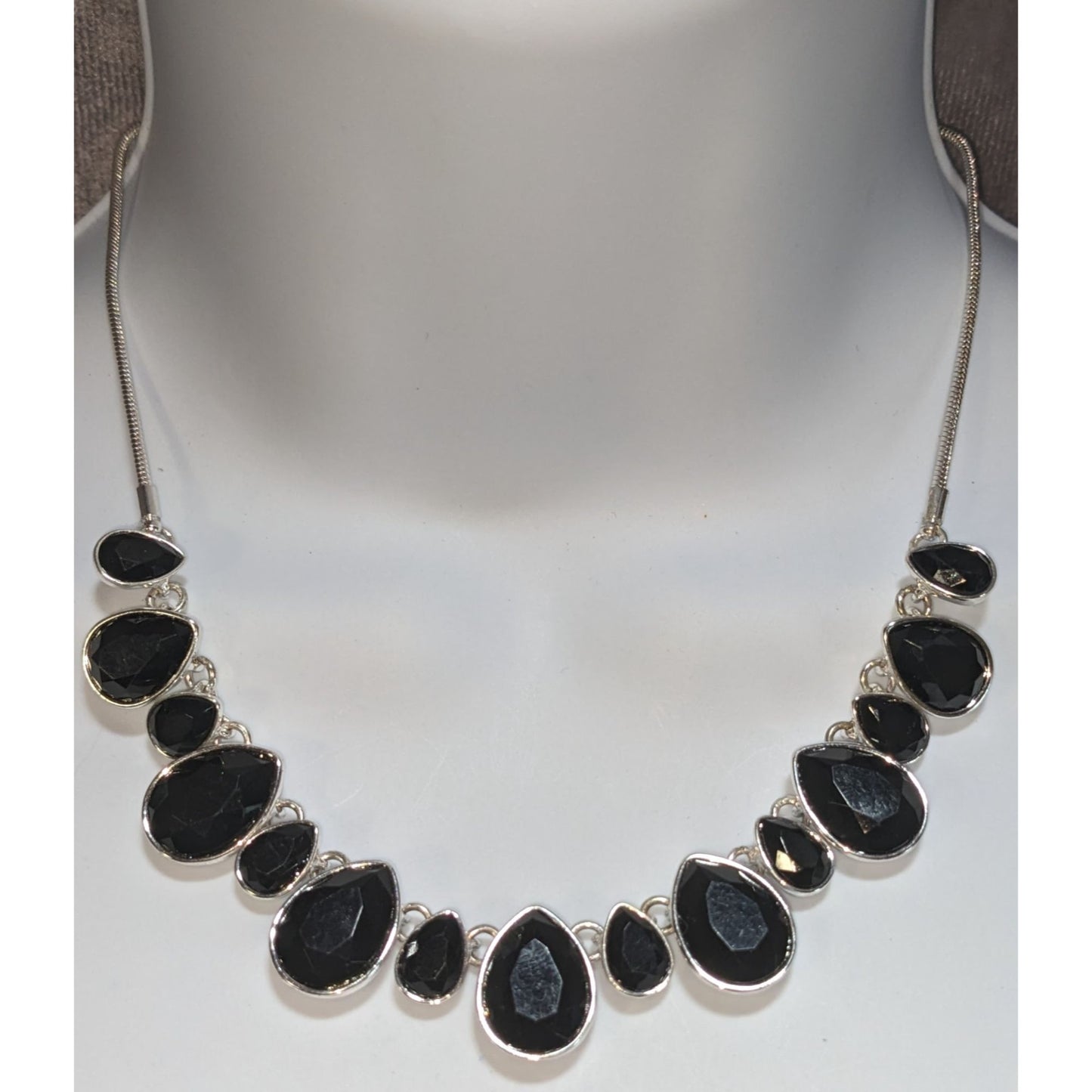 Goth Glam Y2K Statement Nine West Black Crystal Teardrop Bib Necklace Silver Tone