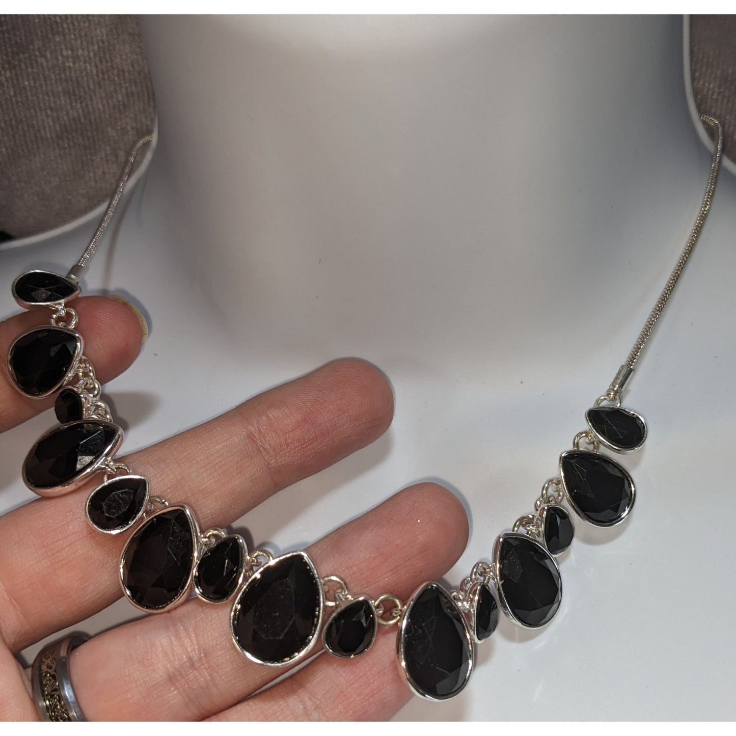 Goth Glam Y2K Statement Nine West Black Crystal Teardrop Bib Necklace Silver Tone