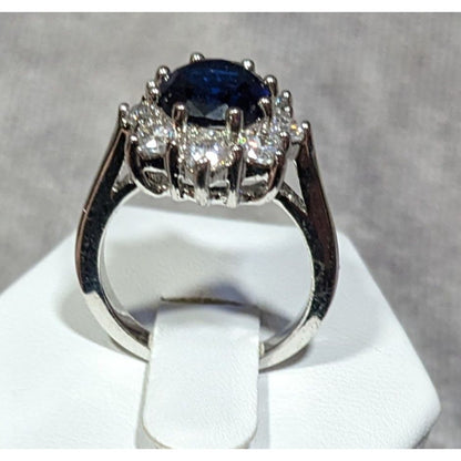 Regal Elegant Blue And Silver Tone Gemmed Ring Size 5.75