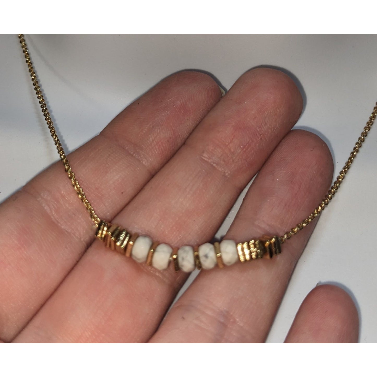 Minimalist Quiet Luxury Stella & Dot White Howlite Gold Bar Necklace