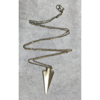 Modern Arrow Shaped Gold Tone Pendant Necklace