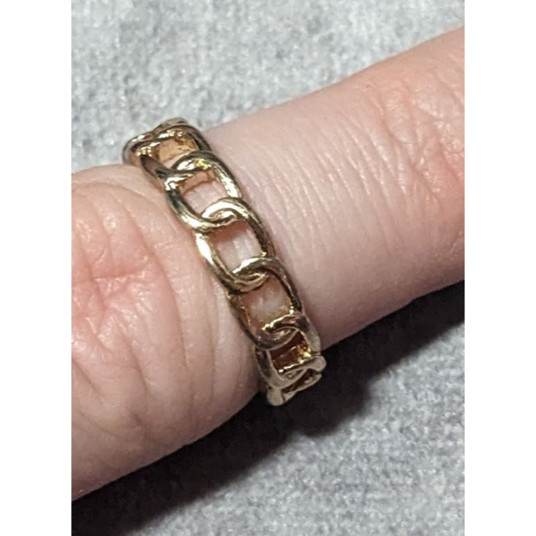 Punk Chain Link Shaped Gold Tone Fashion Ring Size 7 3/4