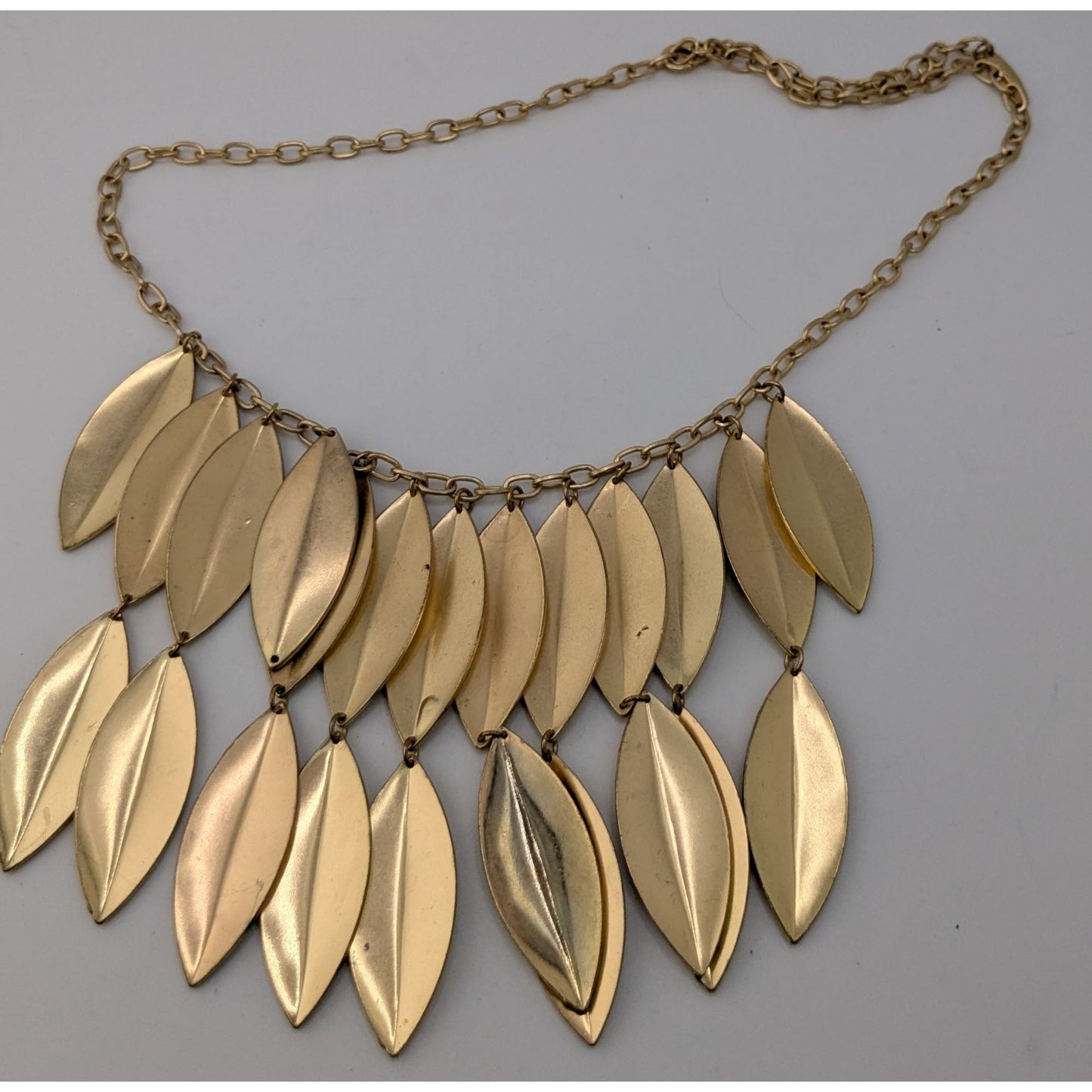 Boho 80s Vintage Nygard Gold Tone Leaf Fringe Statement Necklace