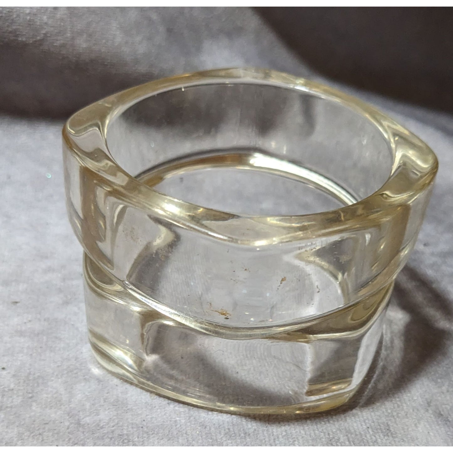 Vintage Retro Chunky Clear Lucite Bangles (2)