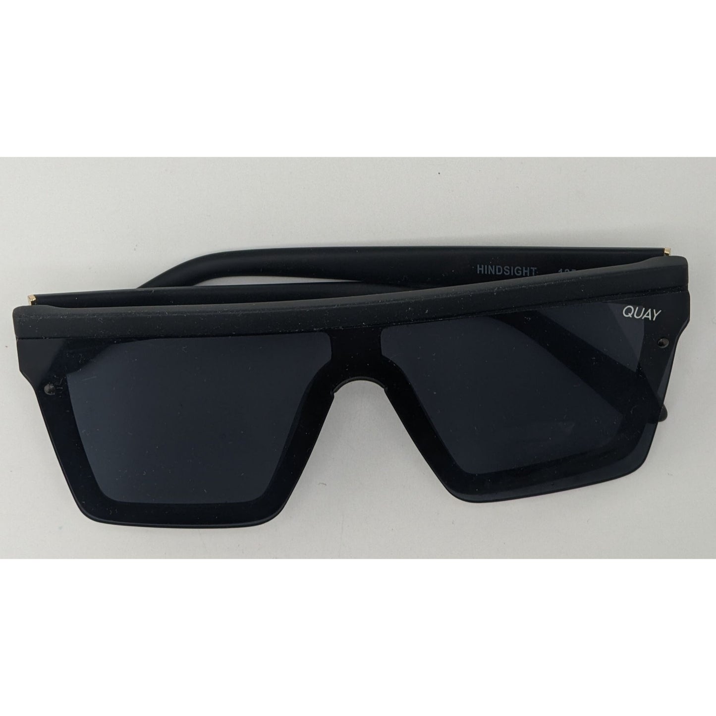 Quay Hindsight Oversized Black Sunglasses With Tinted Lenses 58mm 125 Temple Unisex