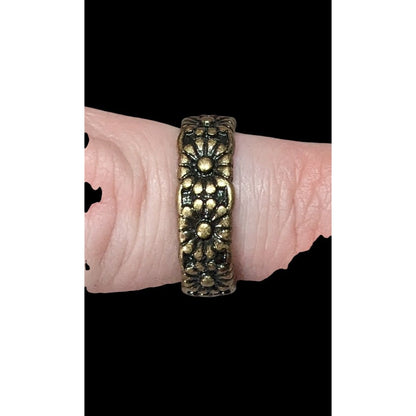 Fairycore Floral Antiqued Gold Tone Ring Size 5 3/4