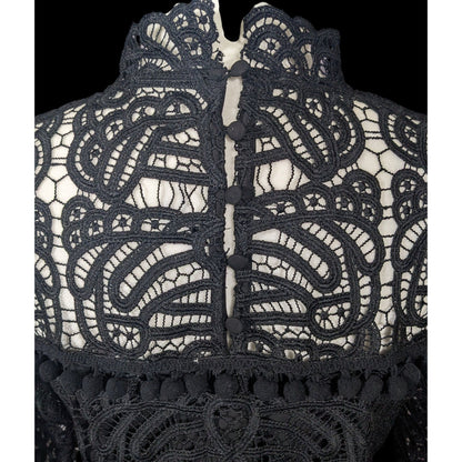 Tularosa Gothic Matilda Lace Mock Neck Shift Dress Size Small